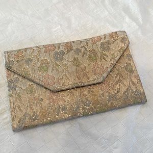 Vintage ‘50’s handkerchief (tissue) wallet